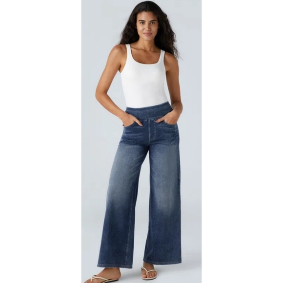 Halara  Flex High Waisted Baggy Wide Leg Jeans Frost Blue Denim Size MP - Picture 1 of 16